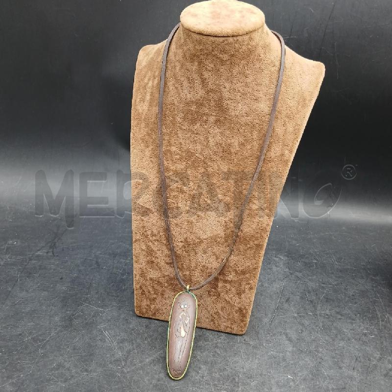 COLLANA CIONDOLO LEGNO  | Mercatino dell'Usato Roma garbatella 1