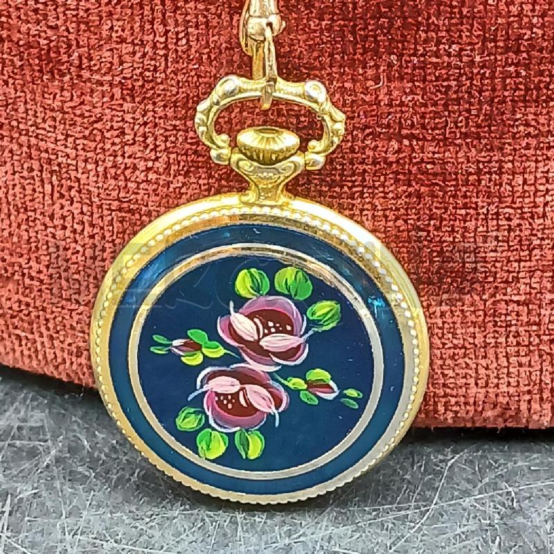 COLLANA CON OROLOGIO CIP | Mercatino dell'Usato Roma garbatella 3