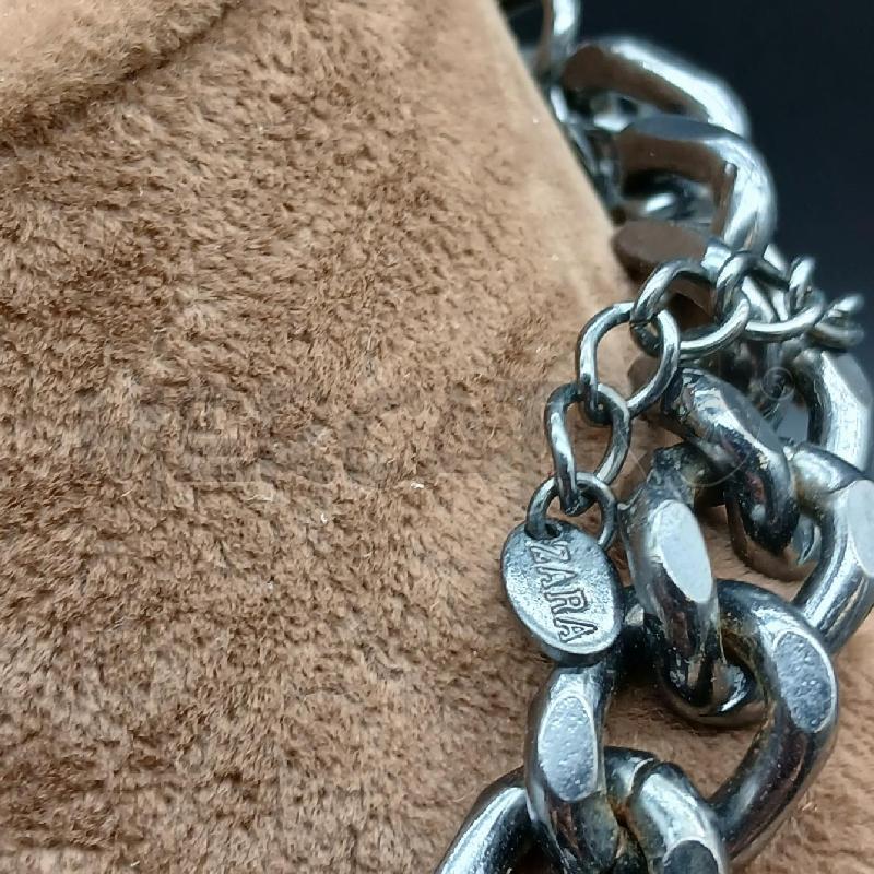 COLLANA DET COLOR GRAN | Mercatino dell'Usato Roma garbatella 4