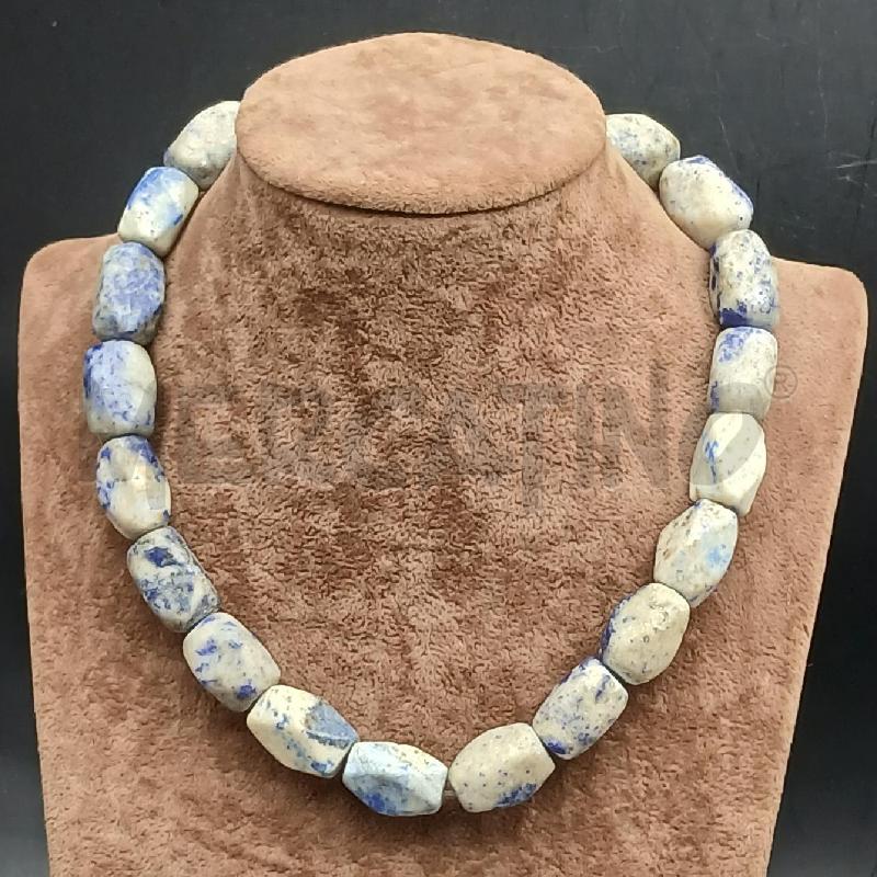 COLLANA DET PIETRE BLU  | Mercatino dell'Usato Roma garbatella 1