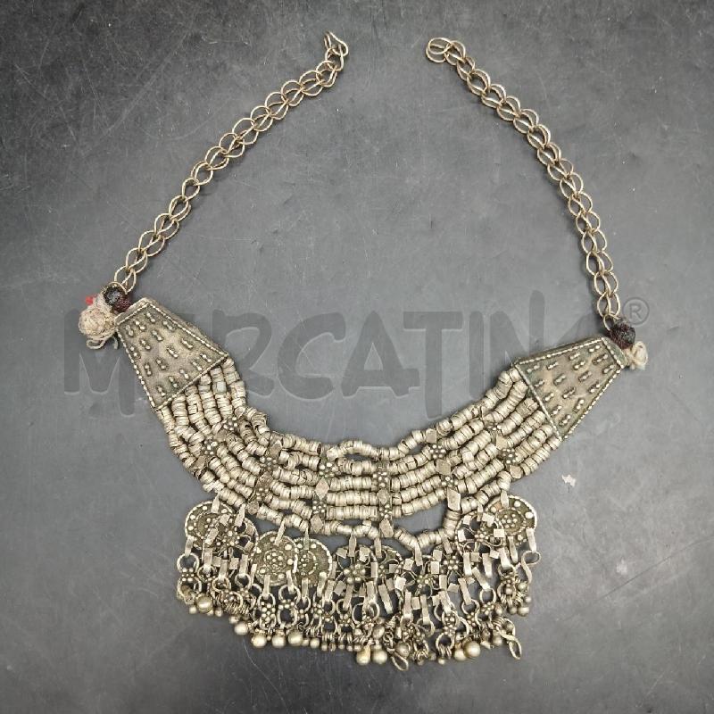 COLLANA ETNICA DET COL | Mercatino dell'Usato Roma garbatella 1