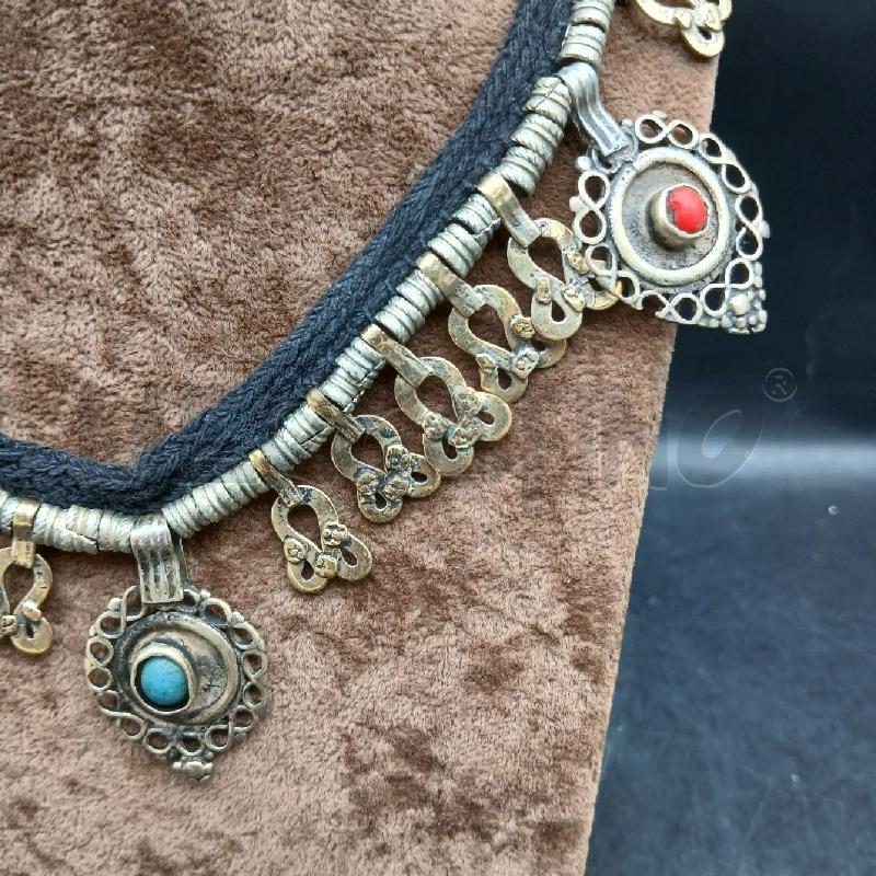 COLLANA LACCIO CONDOLI  | Mercatino dell'Usato Roma garbatella 2