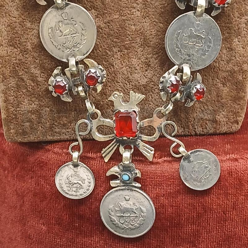 COLLANA LACCIO ETNICO | Mercatino dell'Usato Roma garbatella 2