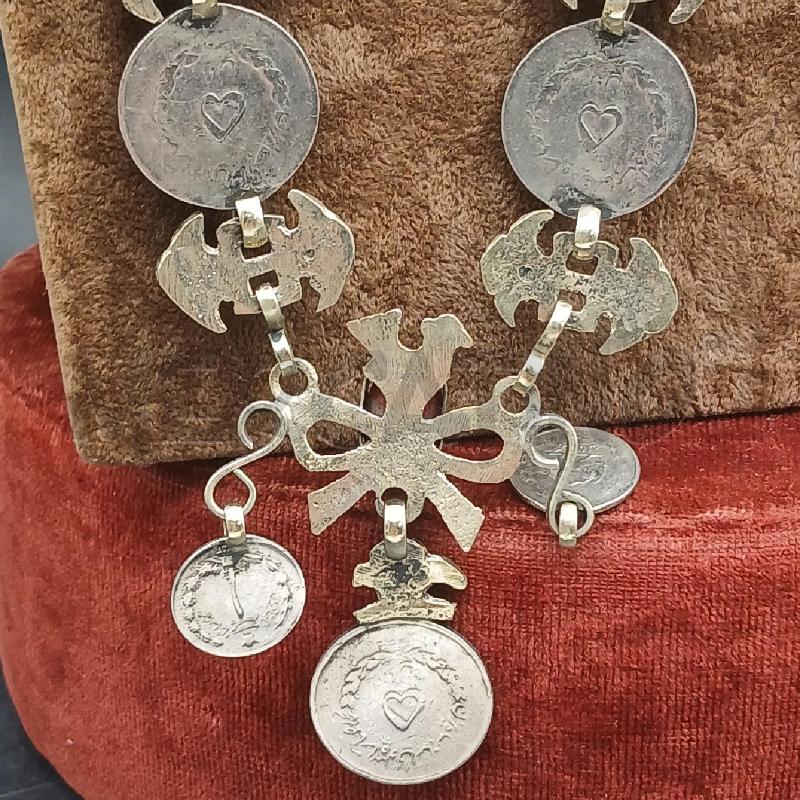 COLLANA LACCIO ETNICO | Mercatino dell'Usato Roma garbatella 4