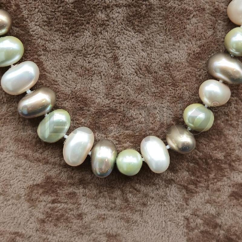 COLLANA PERLE  | Mercatino dell'Usato Roma garbatella 2
