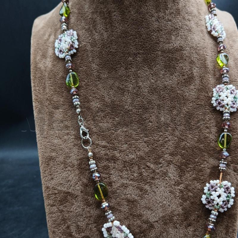 COLLANA PERLINE BIANCO VERDE | Mercatino dell'Usato Roma garbatella 3