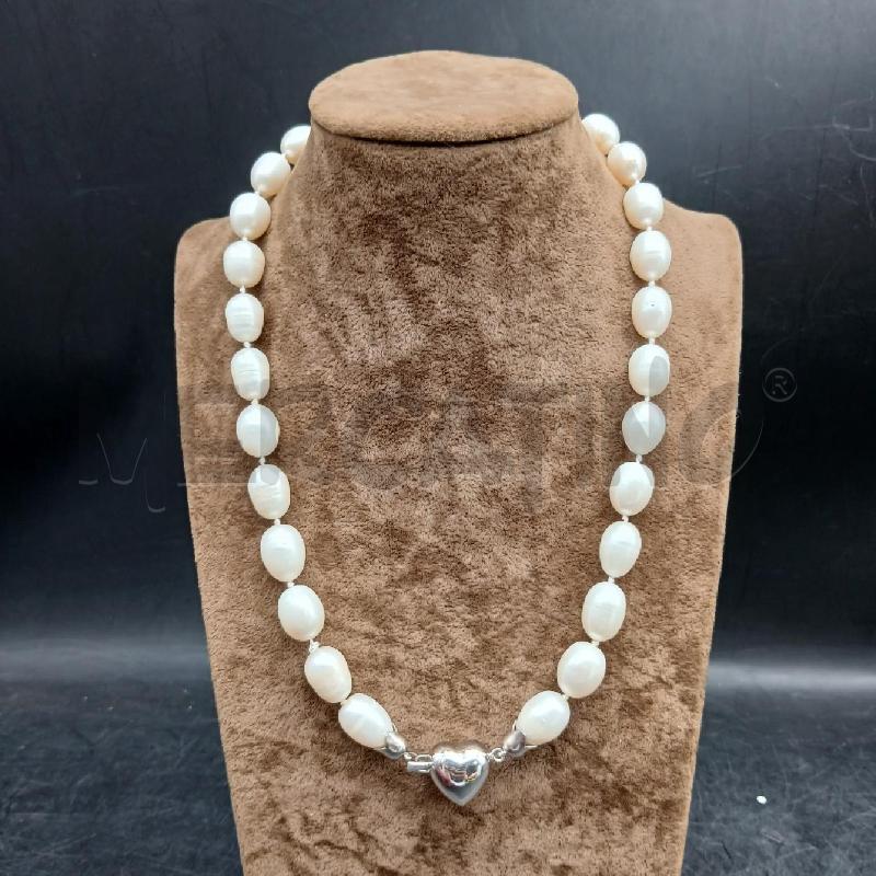 COLLANA PIETRE BIANCHE  | Mercatino dell'Usato Roma garbatella 1