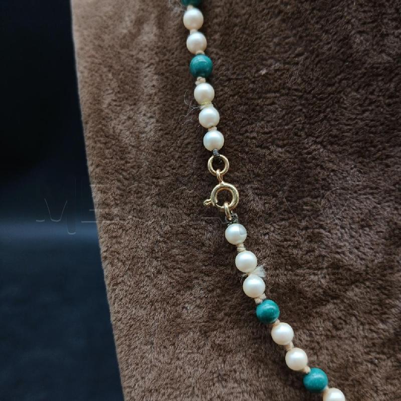 COLLANA PIETRE BIANCO VERDE | Mercatino dell'Usato Roma garbatella 2