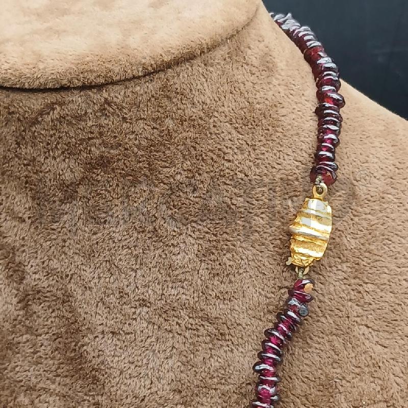 COLLANA PIETRUZZE ROSSO  | Mercatino dell'Usato Roma garbatella 3