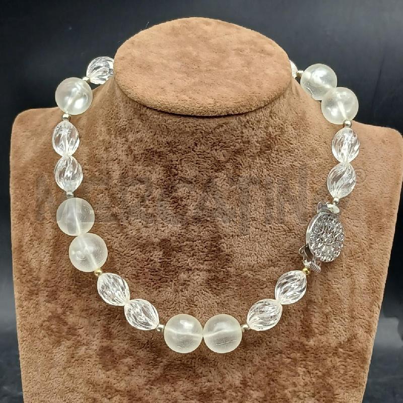 COLLANA SFERE BIANCO | Mercatino dell'Usato Roma garbatella 1