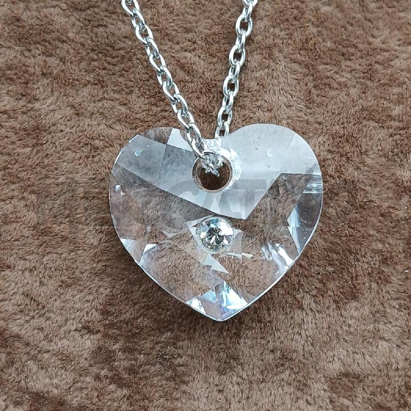 COLLANA SWAROVSKI CIONDOLO CUORE  | Mercatino dell'Usato Roma garbatella 2