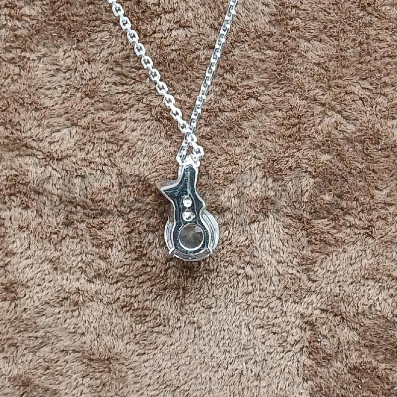 COLLANA SWAROVSKI CIONDOLO PUNTO LUCE BIANCO  | Mercatino dell'Usato Roma garbatella 3
