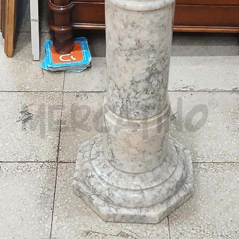 COLONNA MARMO BIANCO NERO | Mercatino dell'Usato Roma garbatella 2