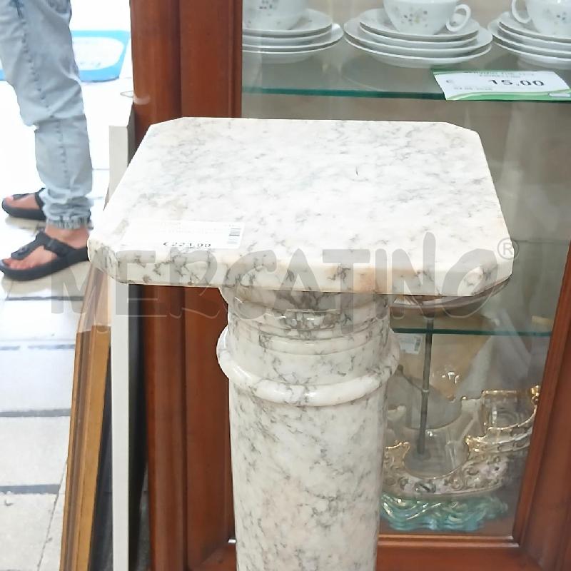 COLONNA MARMO BIANCO NERO | Mercatino dell'Usato Roma garbatella 3