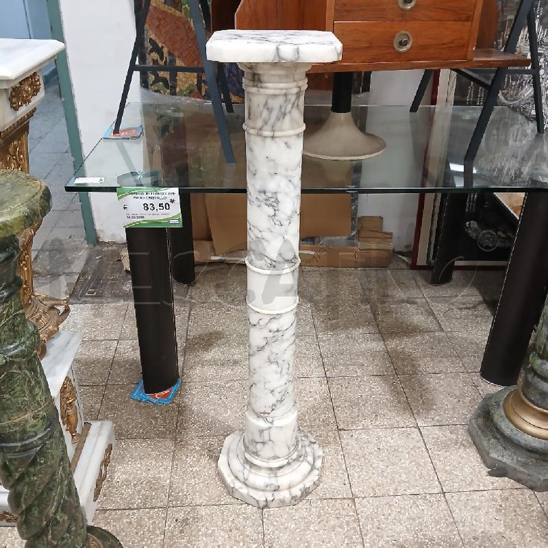 COLONNA MARMO BIANCO NERO | Mercatino dell'Usato Roma garbatella 1