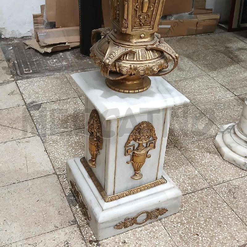 COLONNA MARMO D/BRONZO QUADRATA | Mercatino dell'Usato Roma garbatella 2