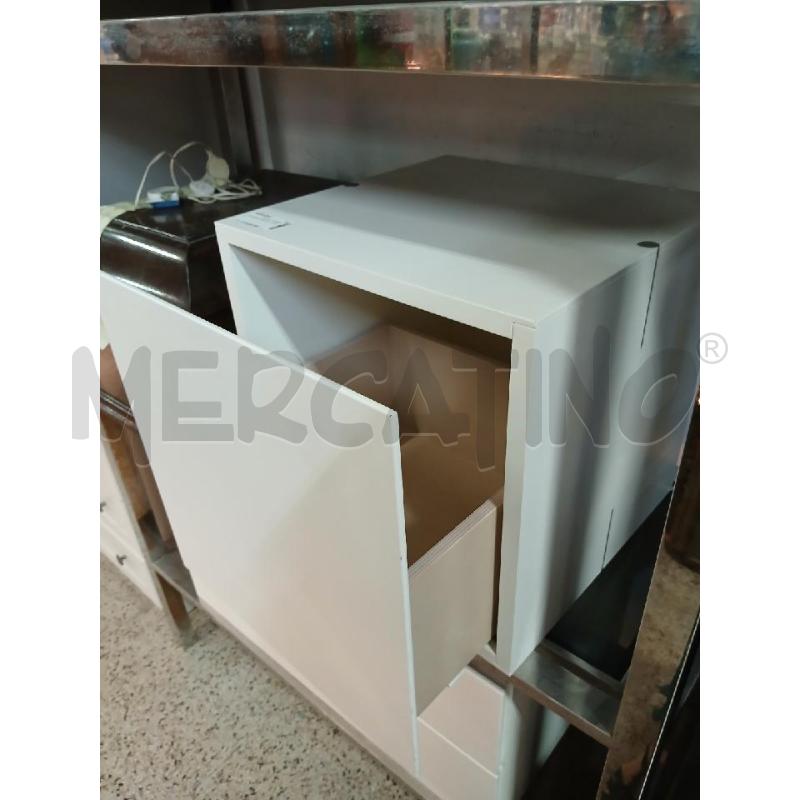 COMODINO BIANCO 1 ANTA | Mercatino dell'Usato Roma garbatella 2