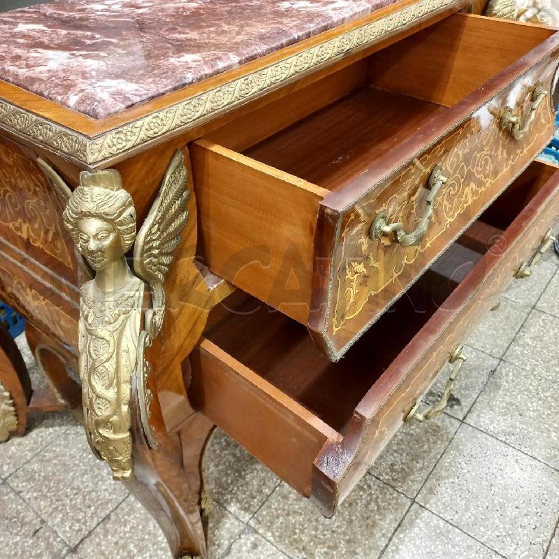 COMO' INTARSIATO PIANO MARMO 2 CASSETTI  | Mercatino dell'Usato Roma garbatella 2