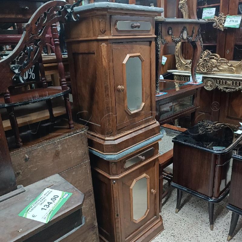COPPIA COMODINI 1 ANTA + 1 CASSETTO PIANO MARMO GRIGIO  | Mercatino dell'Usato Roma garbatella 1