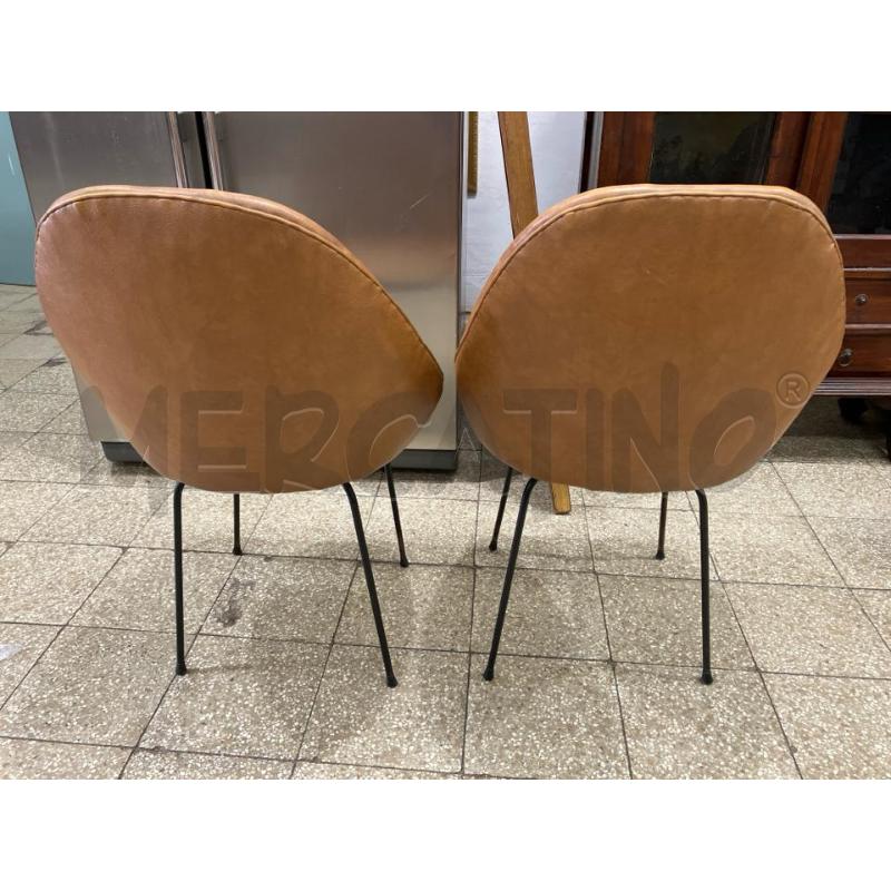COPPIA SEDIE GAMBE NERE PELLE MARRONE  | Mercatino dell'Usato Roma garbatella 3