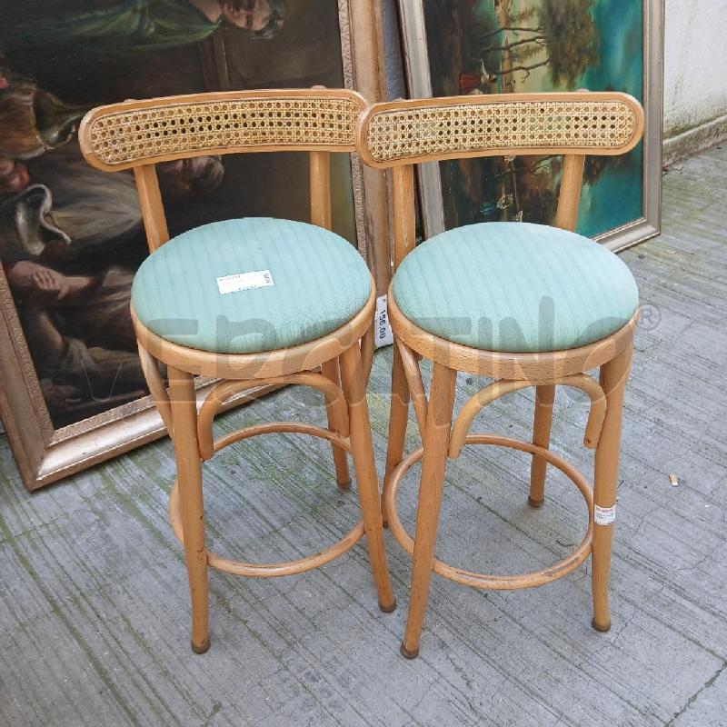 COPPIA SGABELLI LEGNO CHIARO  | Mercatino dell'Usato Roma garbatella 1