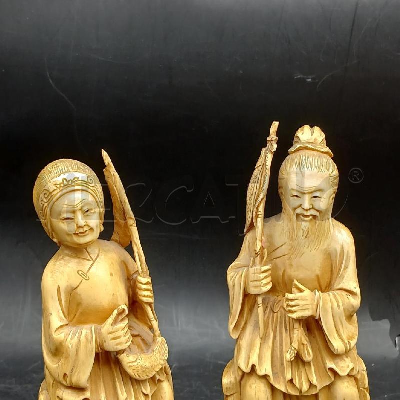 COPPIA STATUINE CHIARE ORIENTALI | Mercatino dell'Usato Roma garbatella 2