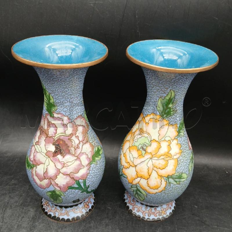 COPPIA VASI CLOISONNE FIORI | Mercatino dell'Usato Roma garbatella 2