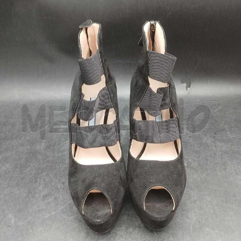 DECOLLETE PRADA NERO VELLUTO  | Mercatino dell'Usato Roma garbatella 2