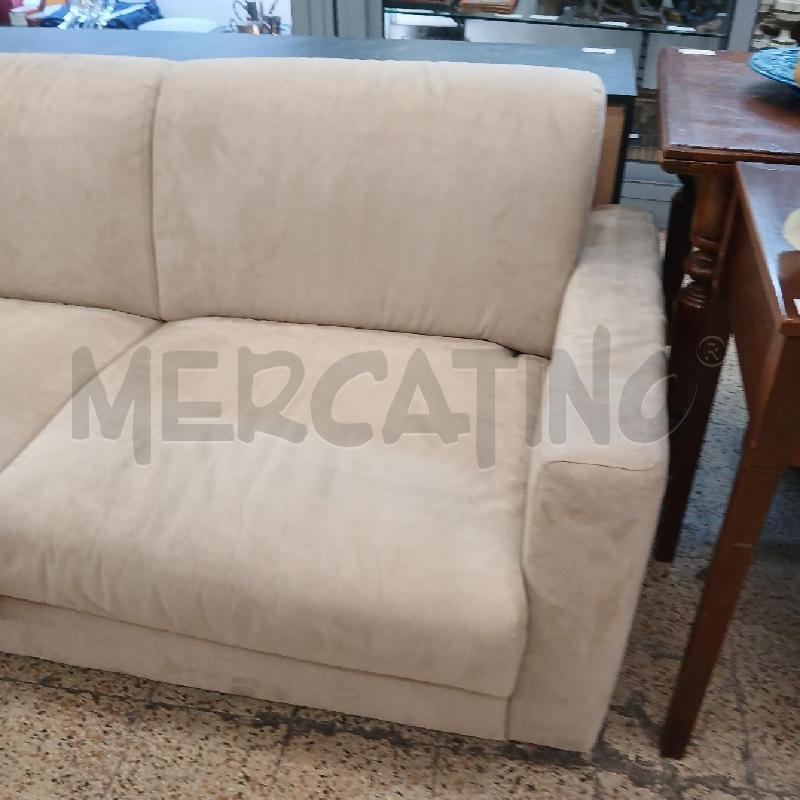 DIVANO LETTO BEIGE 2P | Mercatino dell'Usato Roma garbatella 3