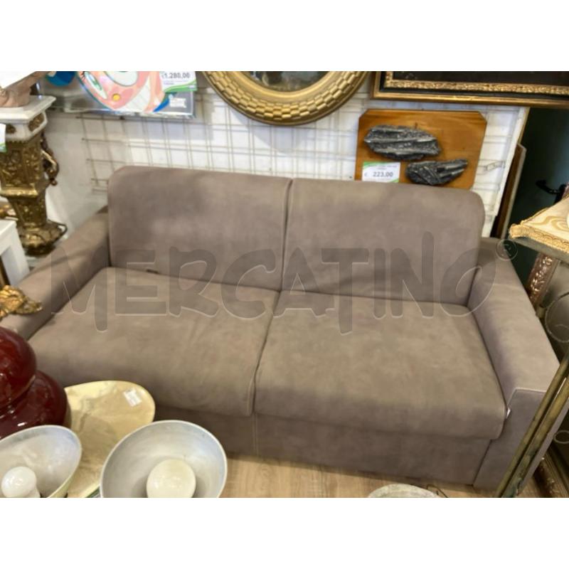 DIVANO LETTO GRIGIO 2 POSTI  | Mercatino dell'Usato Roma garbatella 1