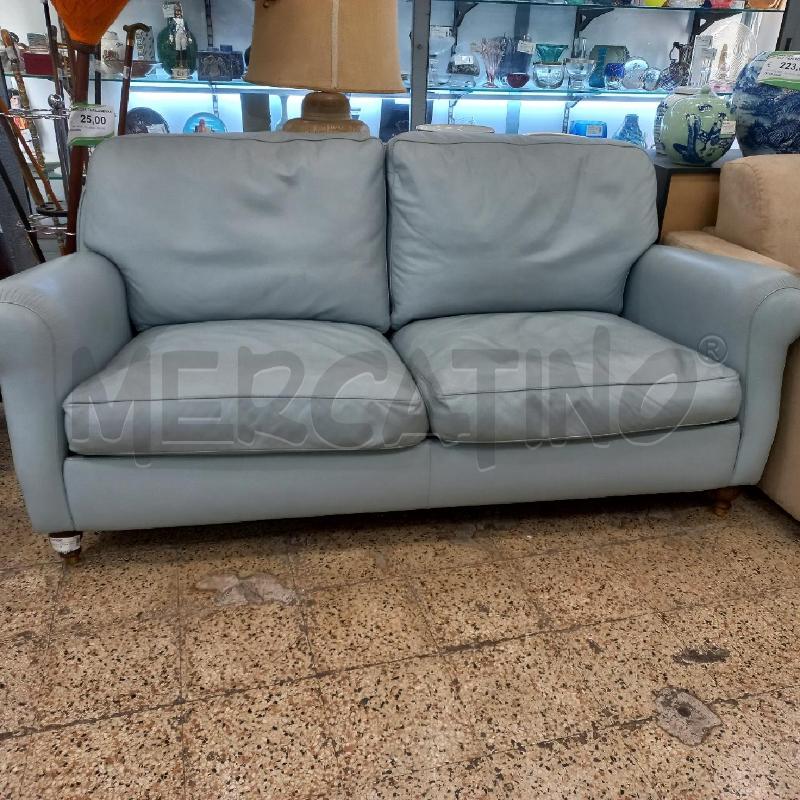 DIVANO POLTRONA FRAU AZZURRO 2P | Mercatino dell'Usato Roma garbatella 1