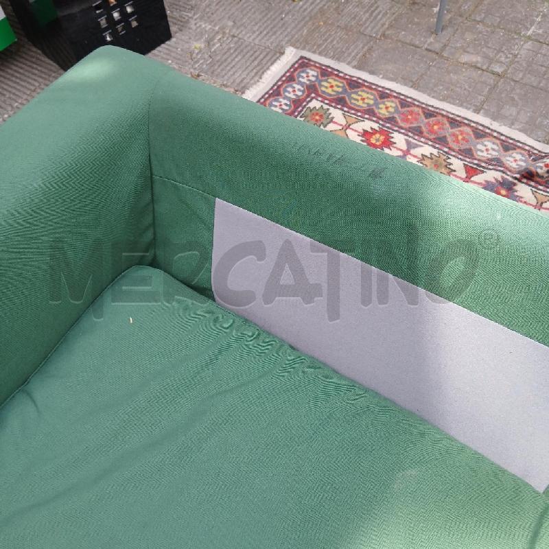 DIVANO VERDE 2 POSTI  | Mercatino dell'Usato Roma garbatella 5