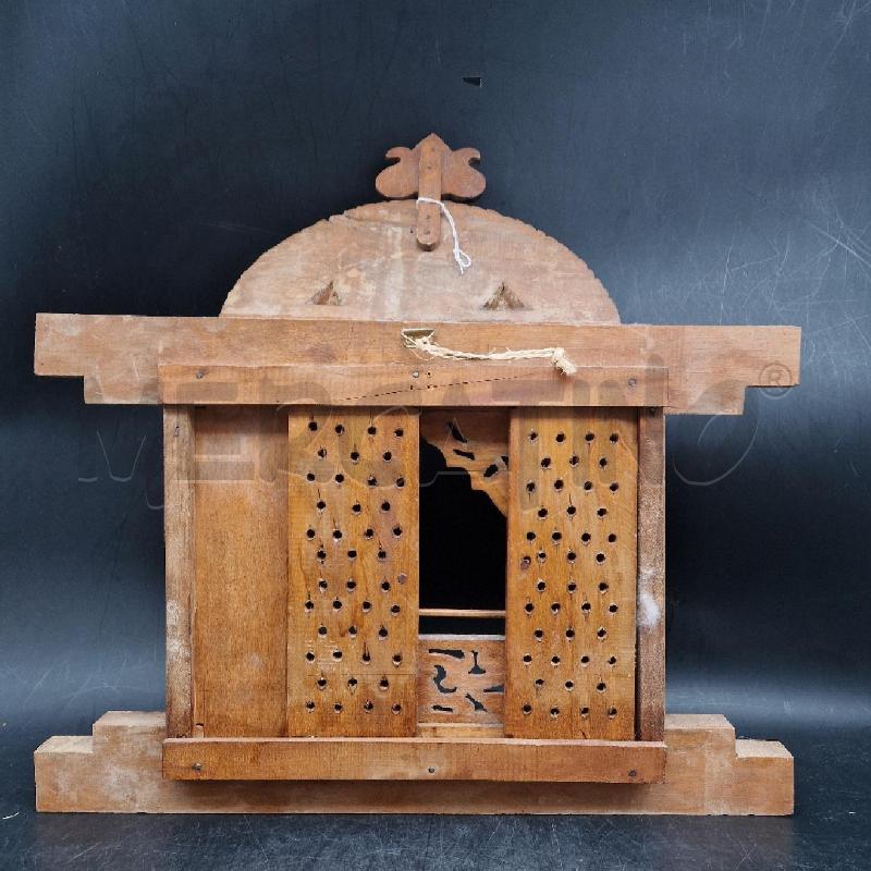 FINESTRA ETNICA LEGNO | Mercatino dell'Usato Roma garbatella 4