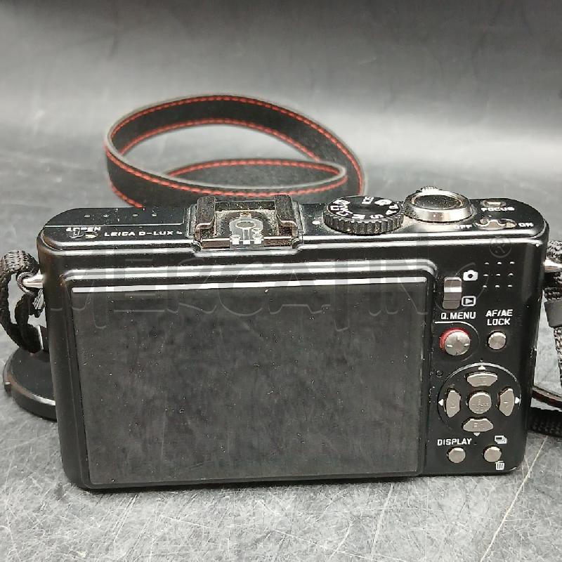  FOTOCAMERA LEICA D-LUX 4 CON CARICATORE E BATTERIA | Mercatino dell'Usato Roma garbatella 4