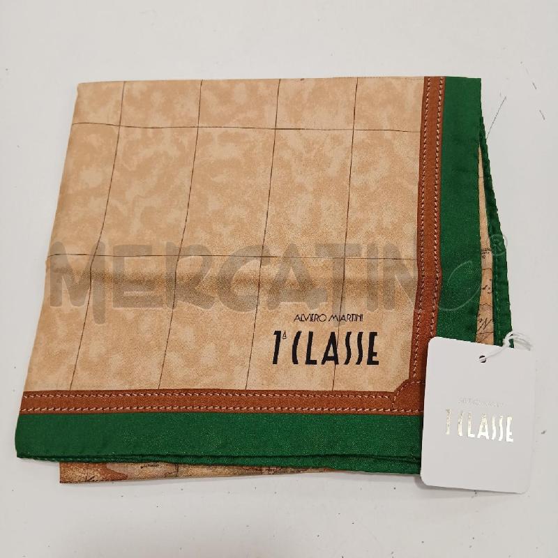 FOULARD 1 CLASSE | Mercatino dell'Usato Roma garbatella 1