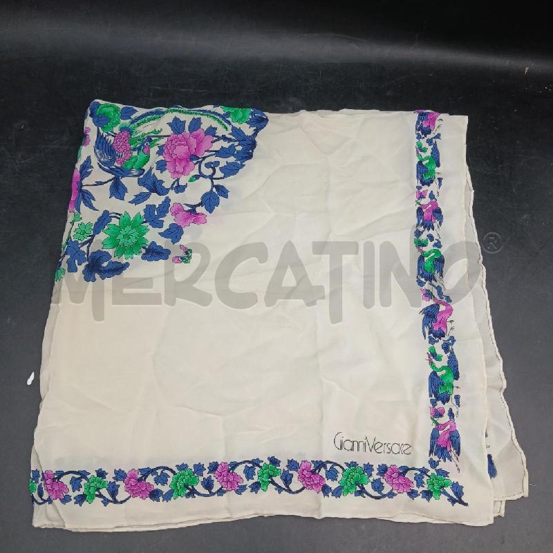 FOULARD GIANNI VERSACE FIORI VIOLA  | Mercatino dell'Usato Roma garbatella 1