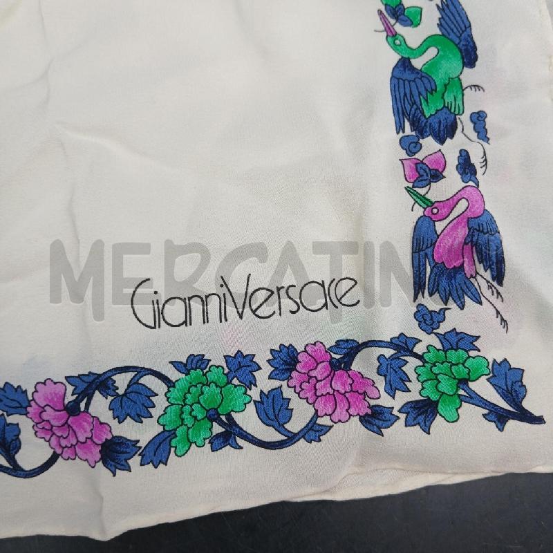 FOULARD GIANNI VERSACE FIORI VIOLA  | Mercatino dell'Usato Roma garbatella 2