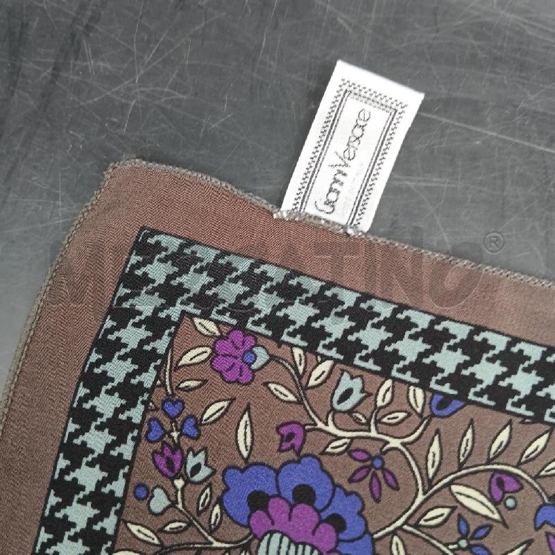 FOULARD GIANNI VERSAGE  | Mercatino dell'Usato Roma garbatella 3