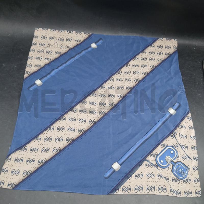 FOULARD GUESS BLU E BEIGE  | Mercatino dell'Usato Roma garbatella 1
