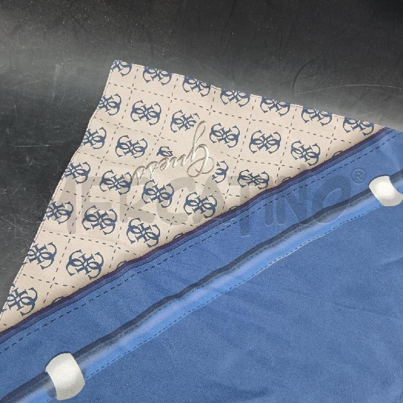FOULARD GUESS BLU E BEIGE  | Mercatino dell'Usato Roma garbatella 3