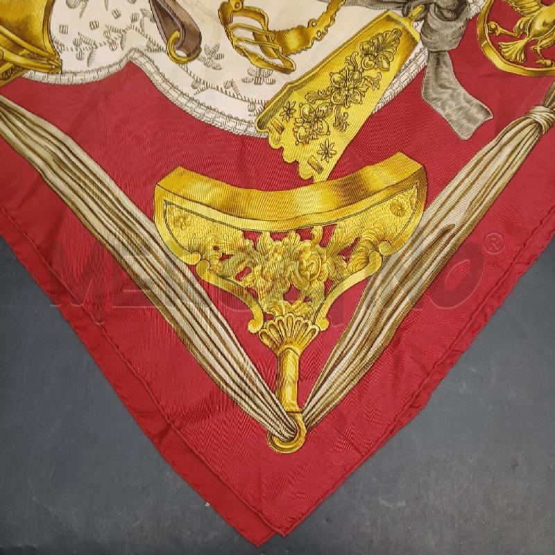 FOULARD HERMES ROSSO E DO | Mercatino dell'Usato Roma garbatella 2