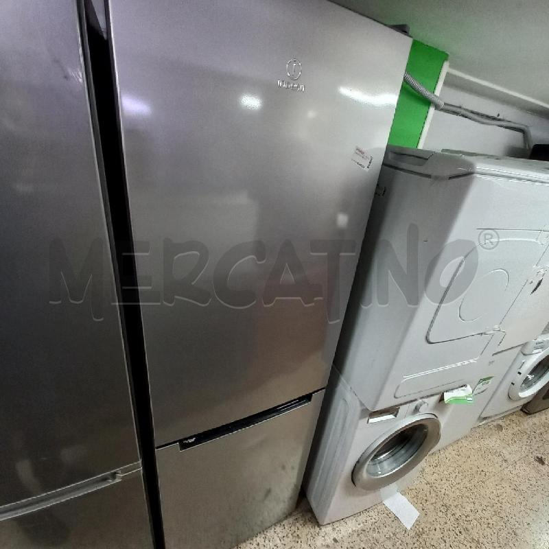 FRIGO GRGIO INDESIT | Mercatino dell'Usato Roma garbatella 1