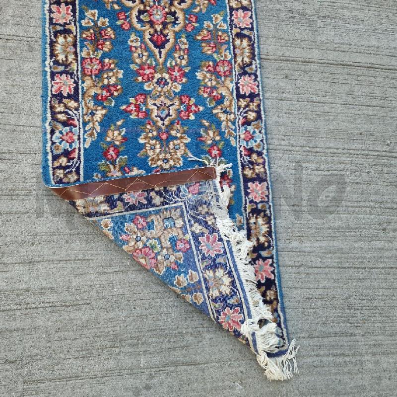 GUIDA BLU FIORI ROSA  | Mercatino dell'Usato Roma garbatella 2