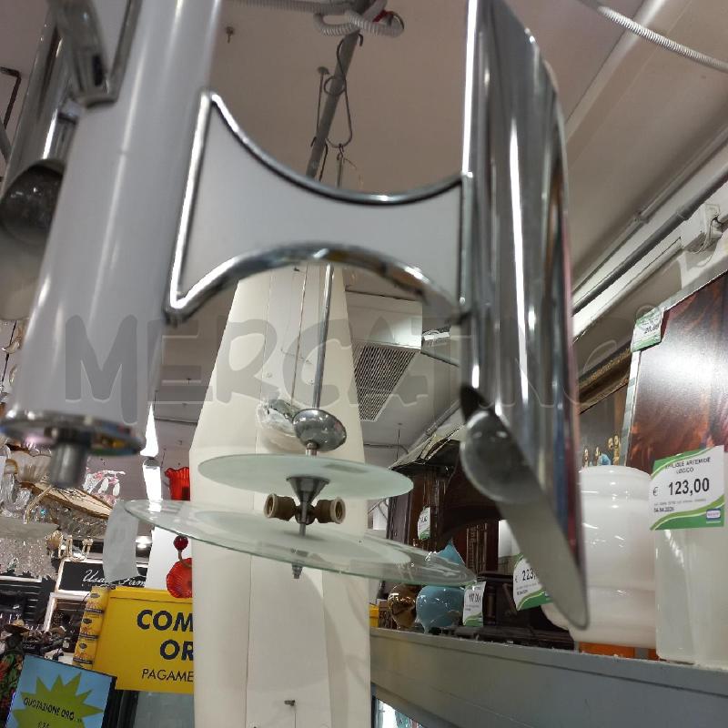 LAMPADARIO CROMATO 3 LUCI | Mercatino dell'Usato Roma garbatella 3