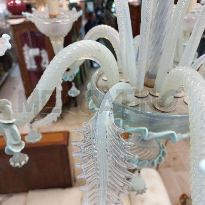 LAMPADARIO MURANO BIANCO AZZURRO DA RIVEDERE | Mercatino dell'Usato Roma garbatella 3