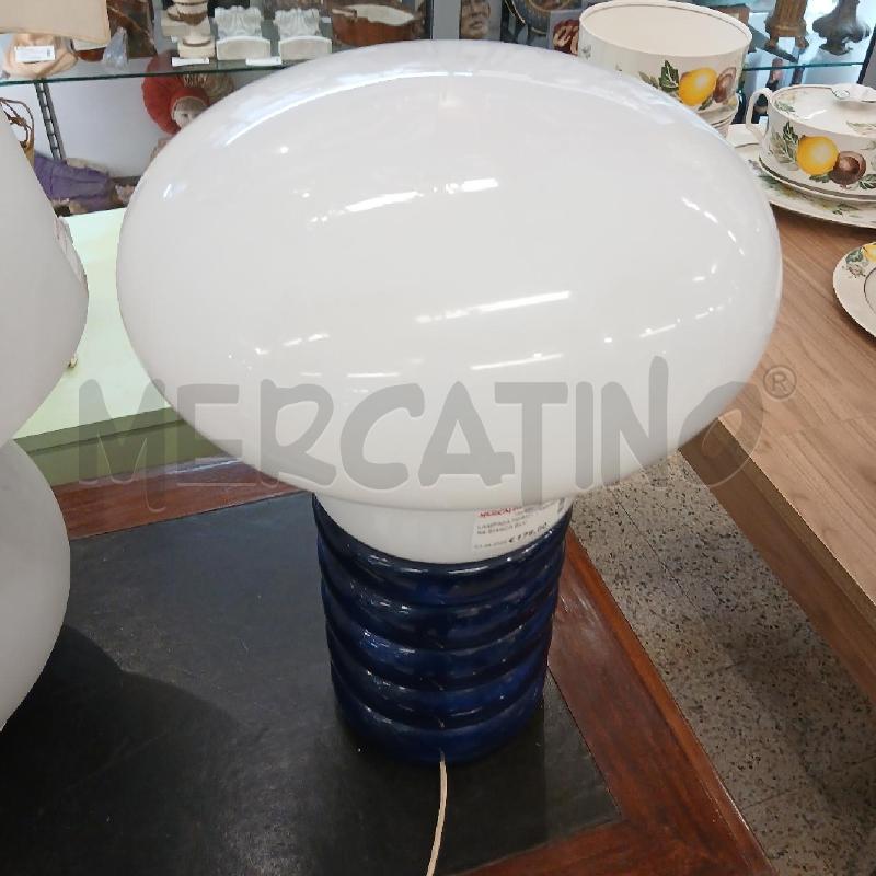 LAMPADA FORMA LAMPADINA BIANCA BLU  | Mercatino dell'Usato Roma garbatella 3