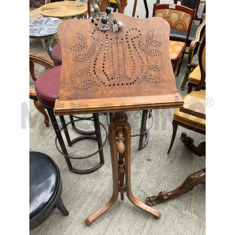 LEGGIO LEGNO + PORTACANDELA  | Mercatino dell'Usato Roma garbatella 1