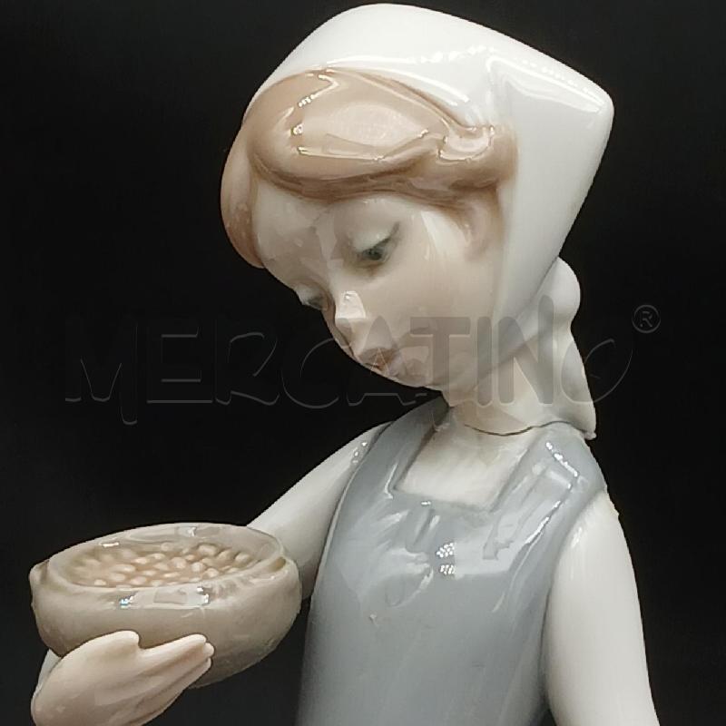 LLADRO DAMA CON OCA | Mercatino dell'Usato Roma garbatella 3