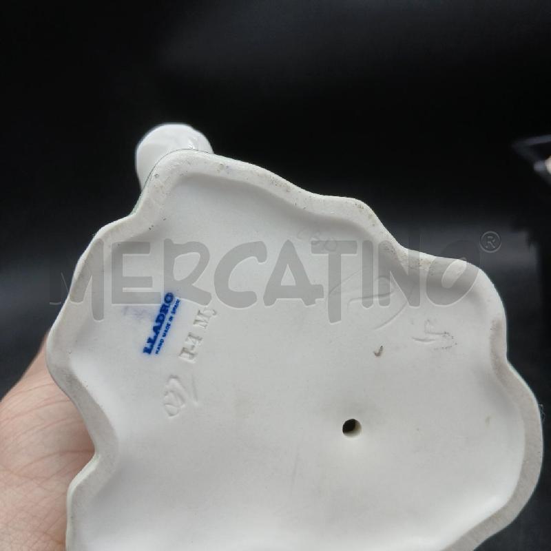 LLADRO DAMA CON OCA | Mercatino dell'Usato Roma garbatella 4