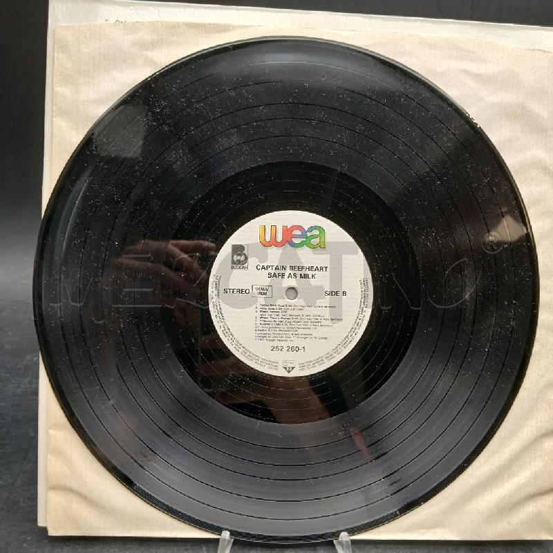 LP CAPTAIN BEEFHEART SAFE AS MILK  | Mercatino dell'Usato Roma garbatella 4
